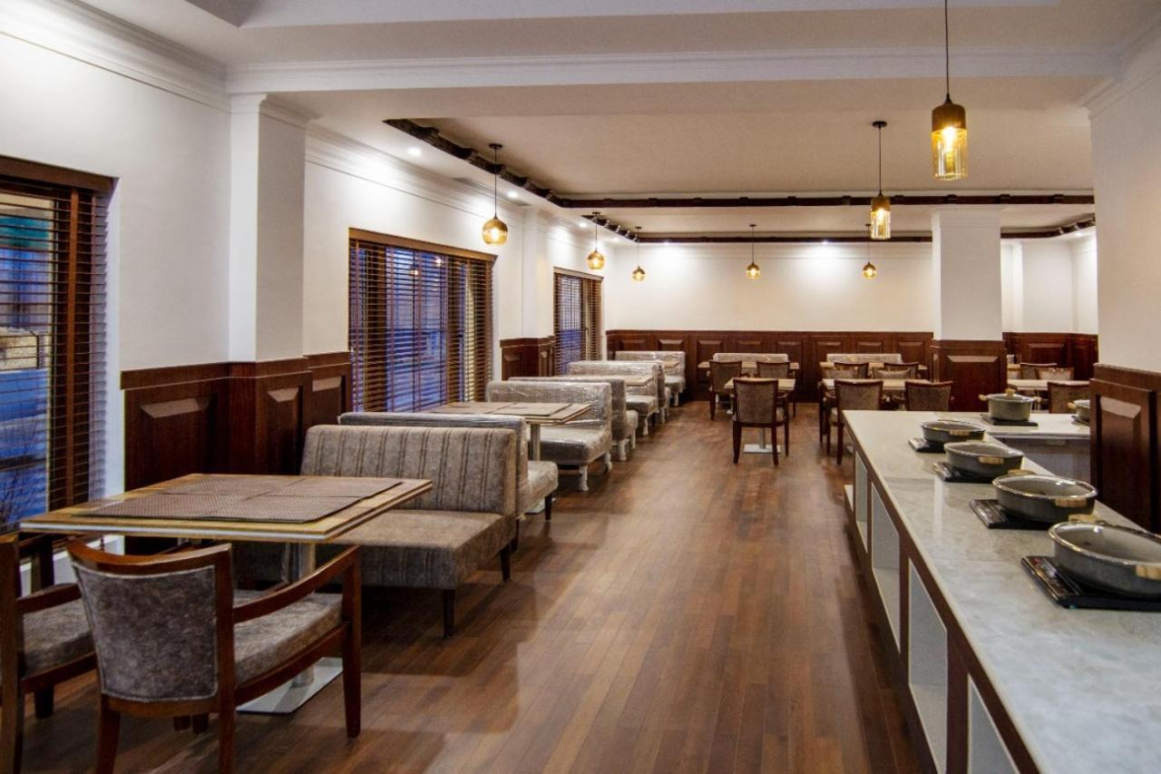 Ashoka Ladakh Hotell Leh Exteriör bild