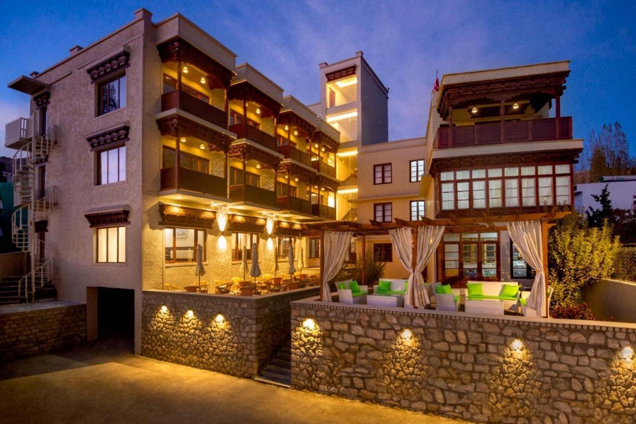 Ashoka Ladakh Hotell Leh Exteriör bild