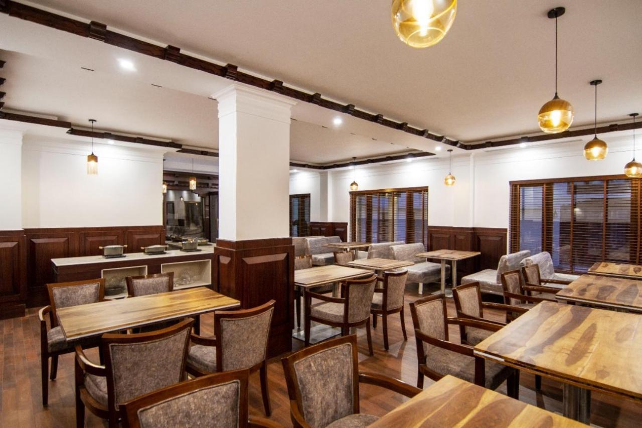 Ashoka Ladakh Hotell Leh Exteriör bild