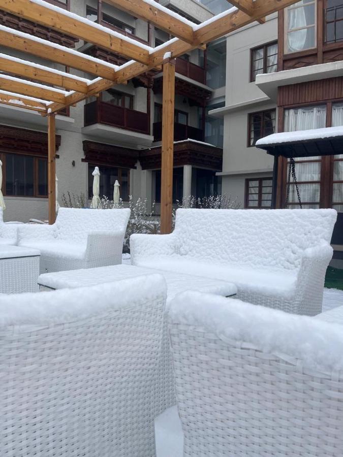 Ashoka Ladakh Hotell Leh Exteriör bild