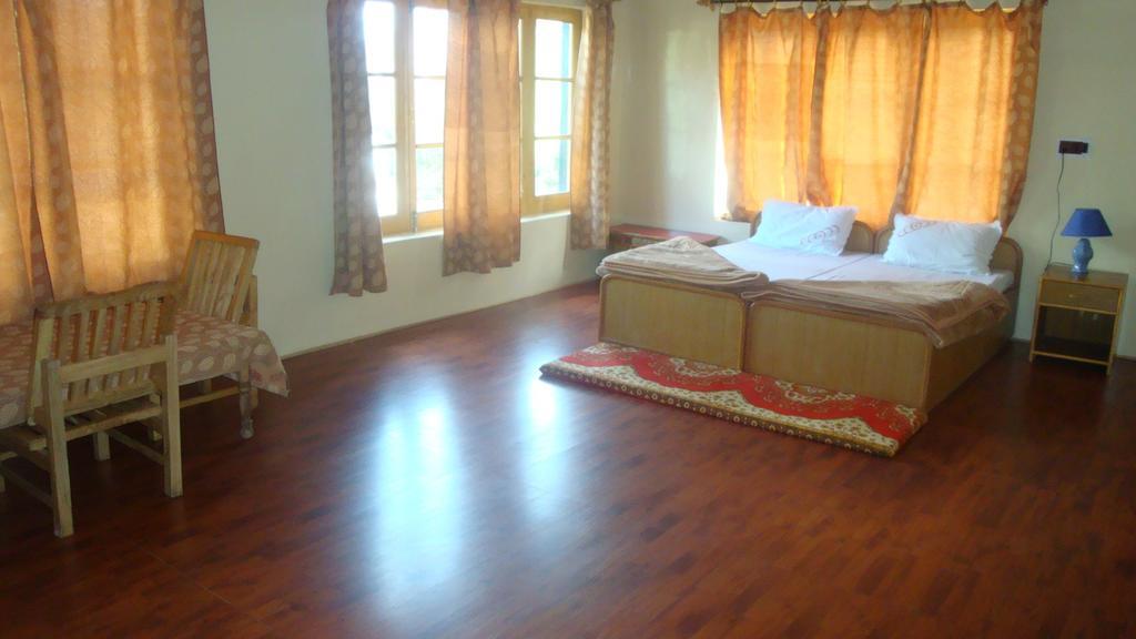 Ashoka Ladakh Hotell Leh Exteriör bild